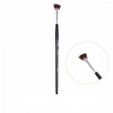 mascara fan brush